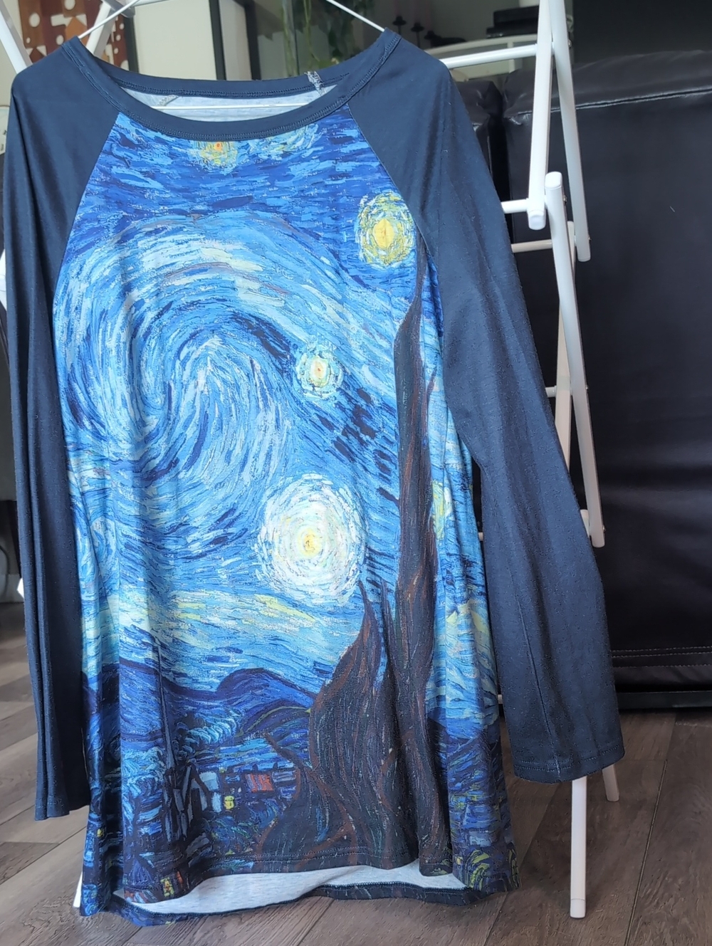 Blue Starry Night Graphic Raglan Top